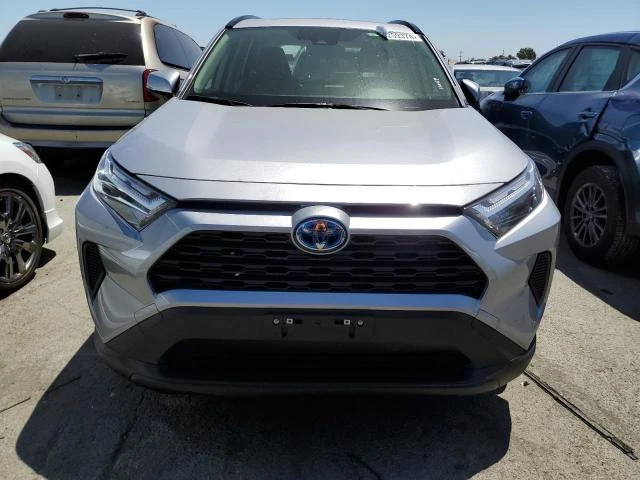 Photo 4 VIN: JTMRWRFV8RD230002 - TOYOTA RAV4 XLE 