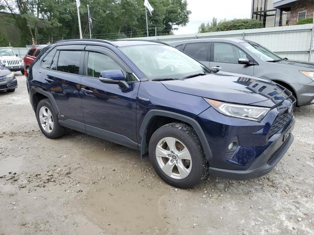 Photo 3 VIN: JTMRWRFVXLJ047077 - TOYOTA RAV4 XLE 