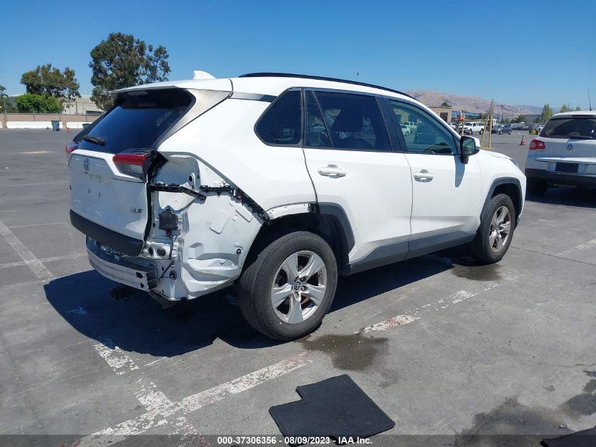 Photo 3 VIN: JTMW1RFV0KD017777 - TOYOTA RAV4 