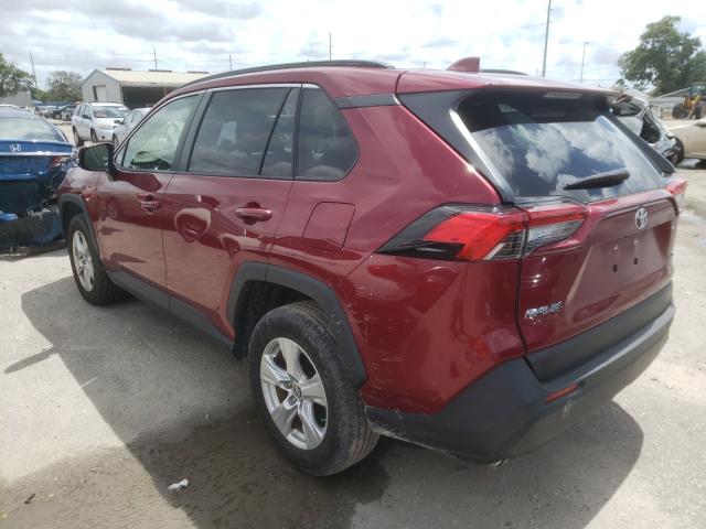 Photo 2 VIN: JTMW1RFV1KD010580 - TOYOTA RAV4 XLE 