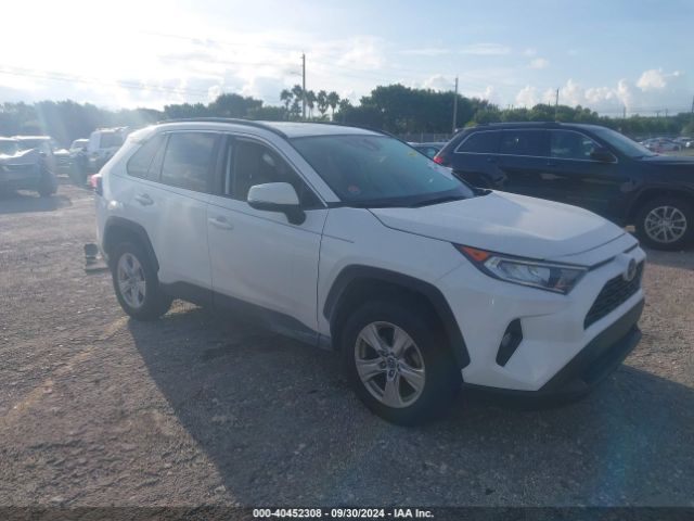 Photo 0 VIN: JTMW1RFV1KD015701 - TOYOTA RAV4 