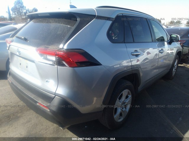 Photo 3 VIN: JTMW1RFV2KD028957 - TOYOTA RAV4 