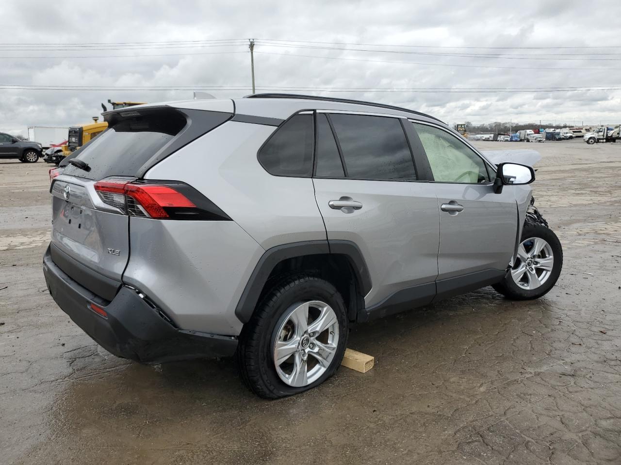 Photo 2 VIN: JTMW1RFV3KD511454 - TOYOTA RAV 4 