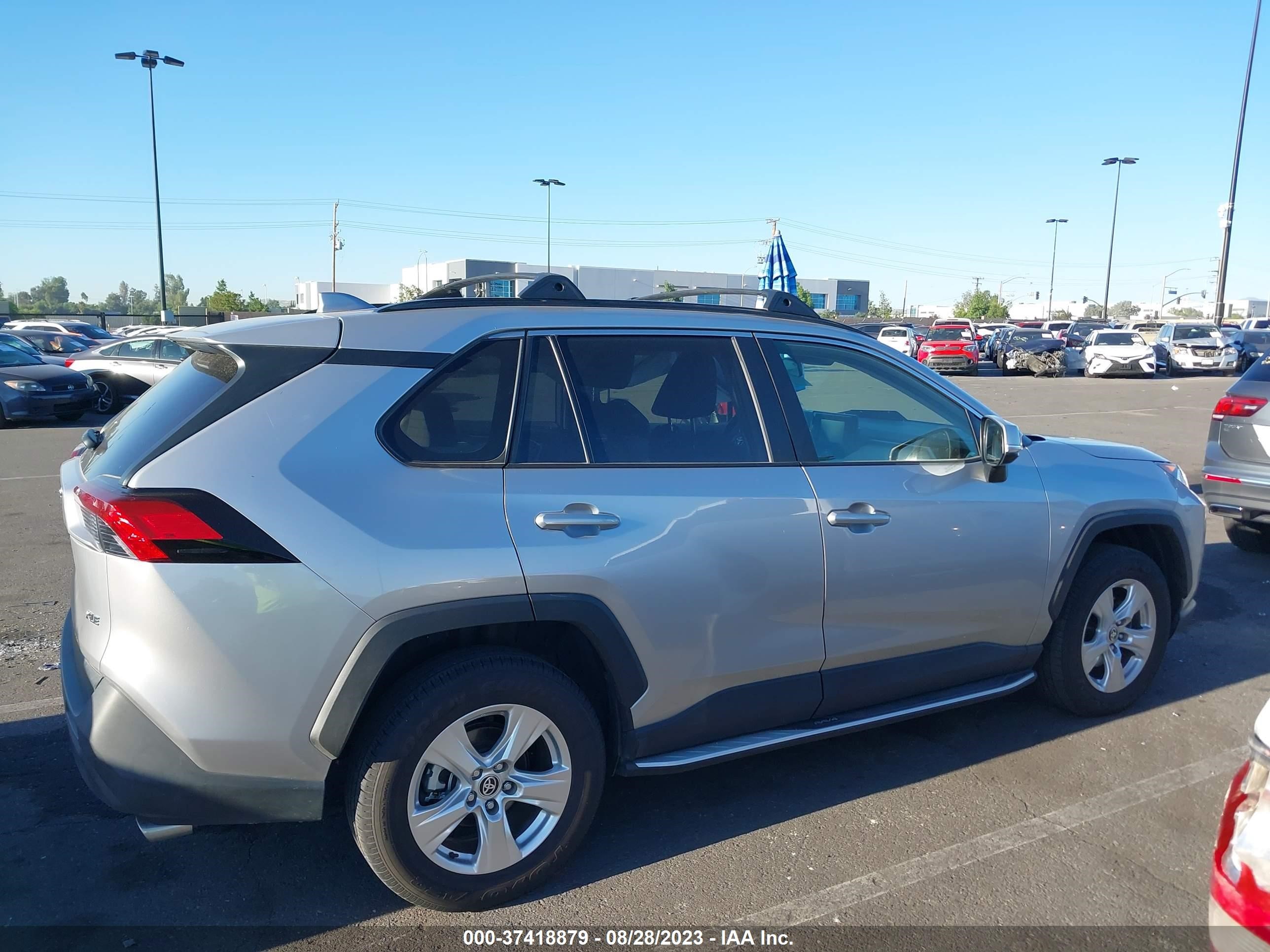 Photo 13 VIN: JTMW1RFV3LJ017338 - TOYOTA RAV 4 