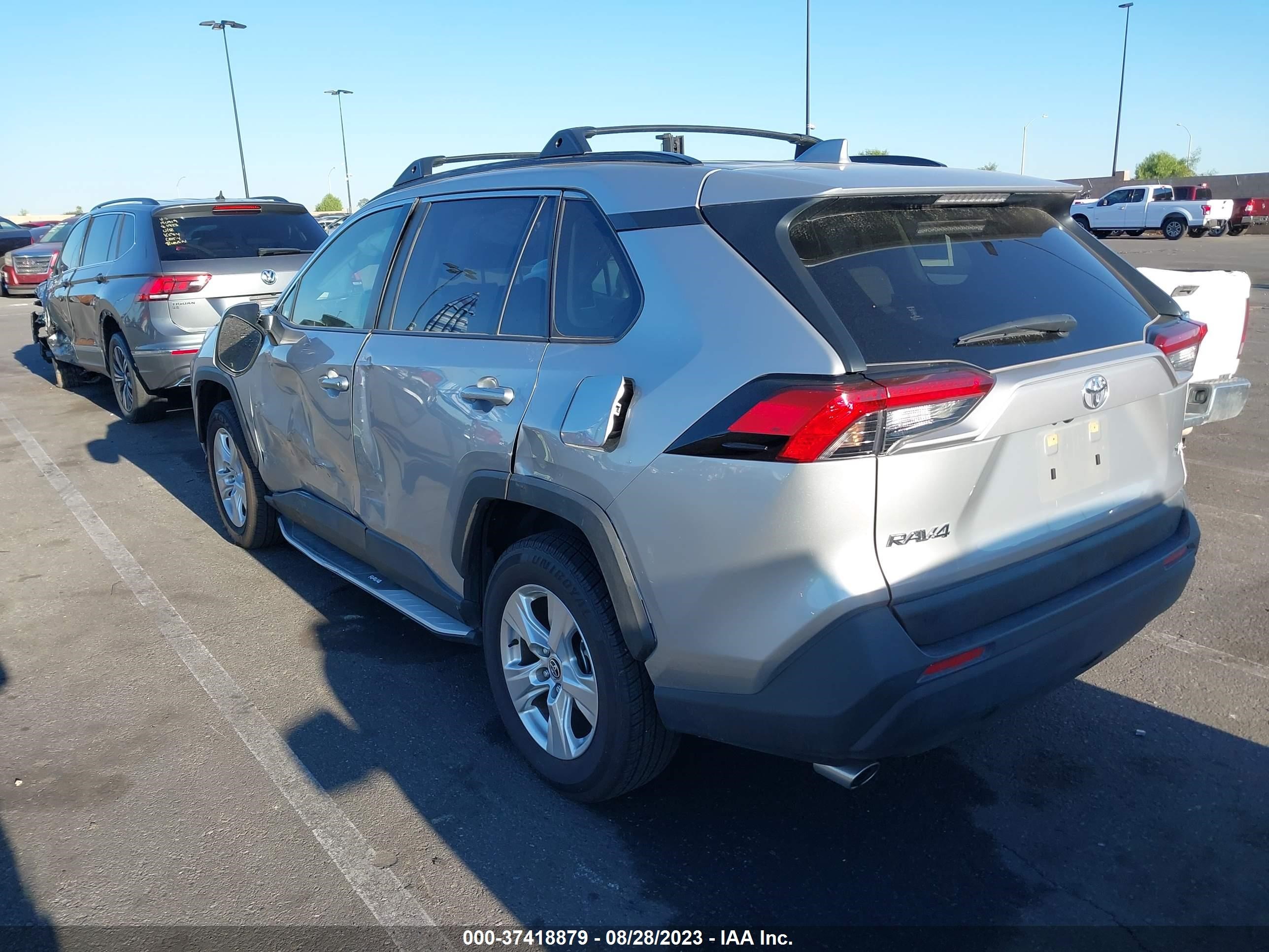 Photo 2 VIN: JTMW1RFV3LJ017338 - TOYOTA RAV 4 