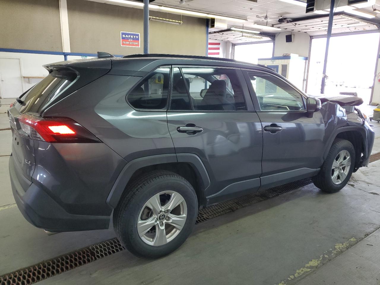 Photo 2 VIN: JTMW1RFV3LJ022054 - TOYOTA RAV 4 