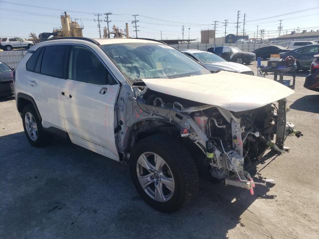 Photo 3 VIN: JTMW1RFV5KD021033 - TOYOTA RAV4 XLE 