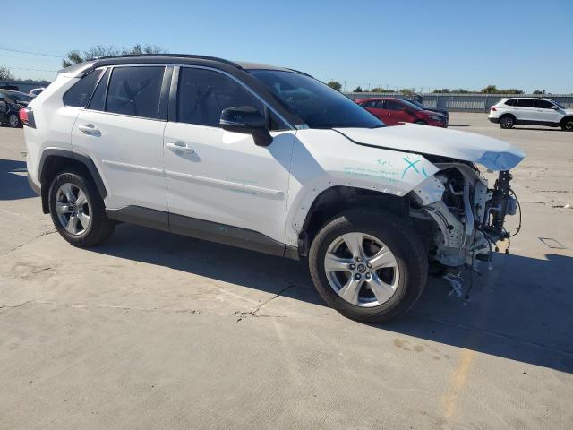 Photo 3 VIN: JTMW1RFV5LD058861 - TOYOTA RAV4 XLE 