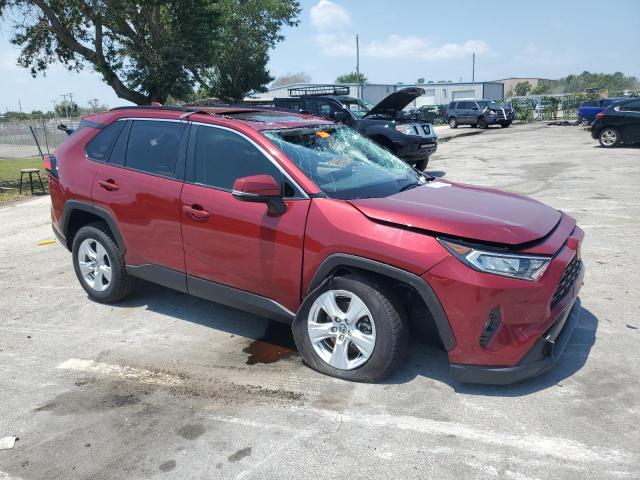 Photo 3 VIN: JTMW1RFV5MD070221 - TOYOTA RAV4 XLE 