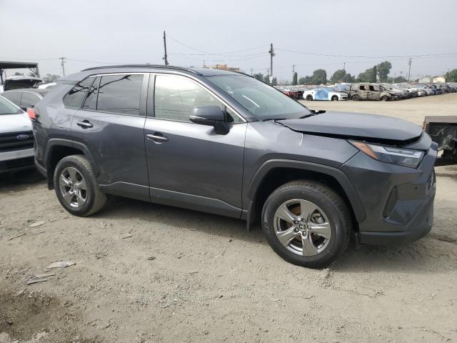 Photo 3 VIN: JTMW1RFV5RD118145 - TOYOTA RAV4 XLE 