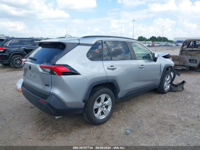 Photo 3 VIN: JTMW1RFV6KD006556 - TOYOTA RAV4 