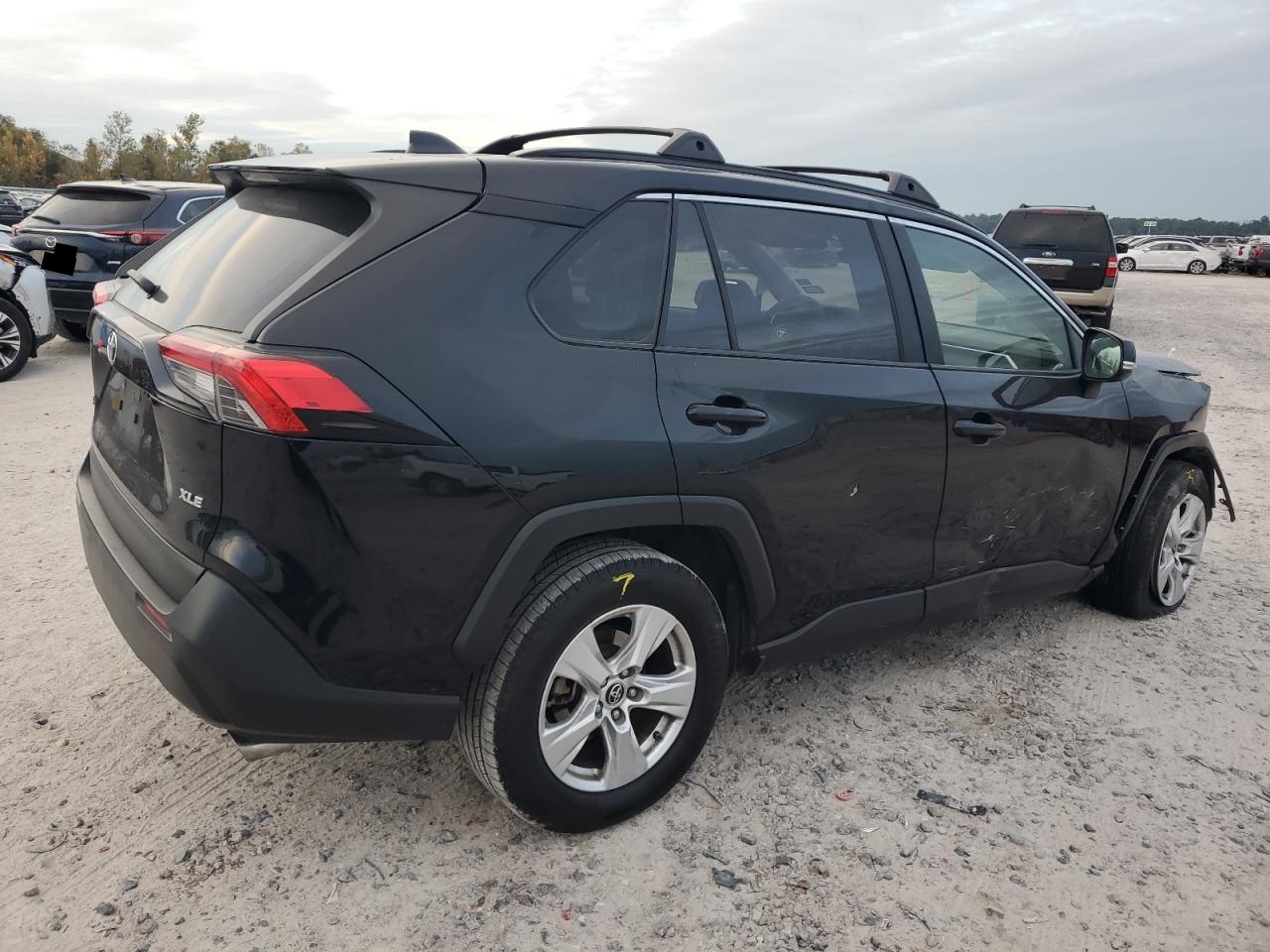 Photo 2 VIN: JTMW1RFV6KD500190 - TOYOTA RAV 4 