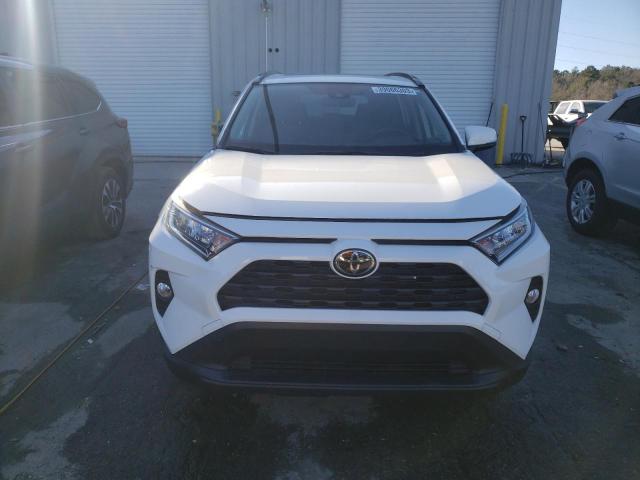 Photo 4 VIN: JTMW1RFV6KD504935 - TOYOTA RAV4 XLE 