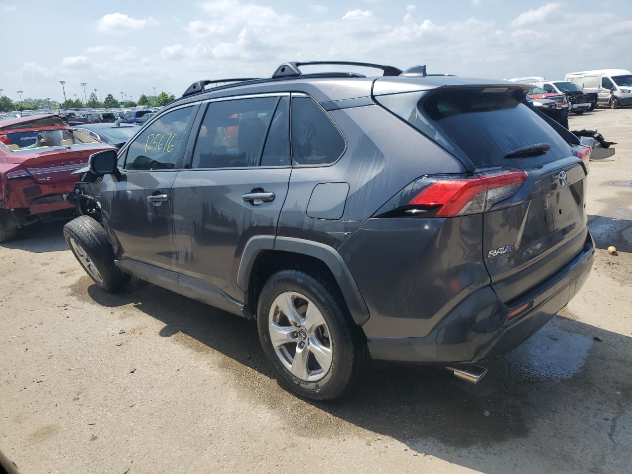 Photo 1 VIN: JTMW1RFV6KJ004663 - TOYOTA RAV 4 