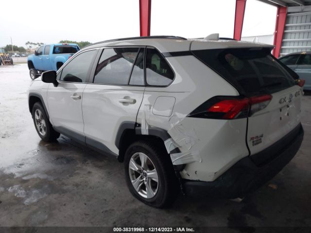 Photo 2 VIN: JTMW1RFV7KJ015803 - TOYOTA RAV4 