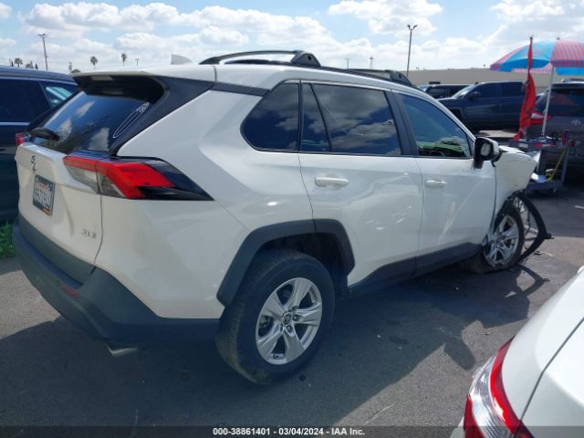 Photo 3 VIN: JTMW1RFV8KD509487 - TOYOTA RAV4 