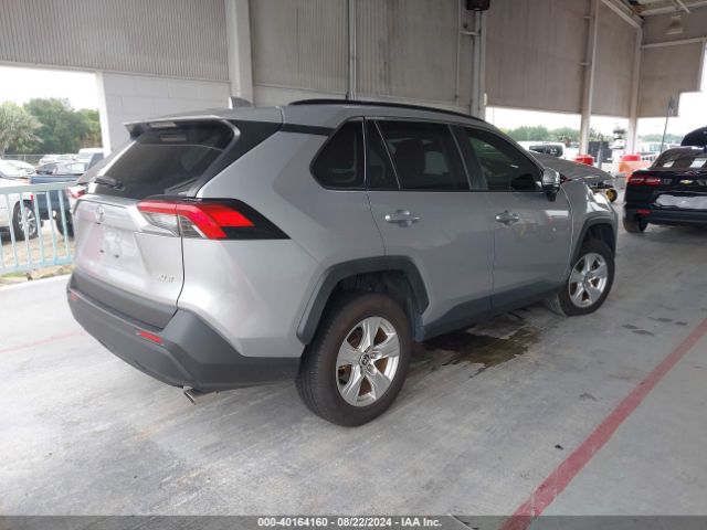 Photo 3 VIN: JTMW1RFV8LD522032 - TOYOTA RAV4 