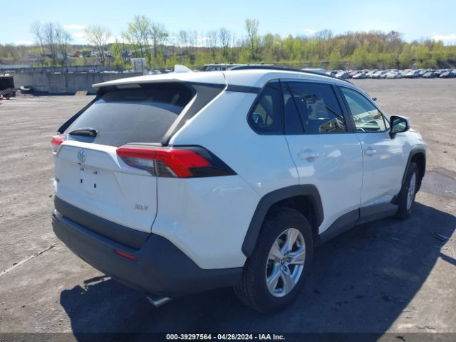 Photo 3 VIN: JTMW1RFV9KD005112 - TOYOTA RAV4 