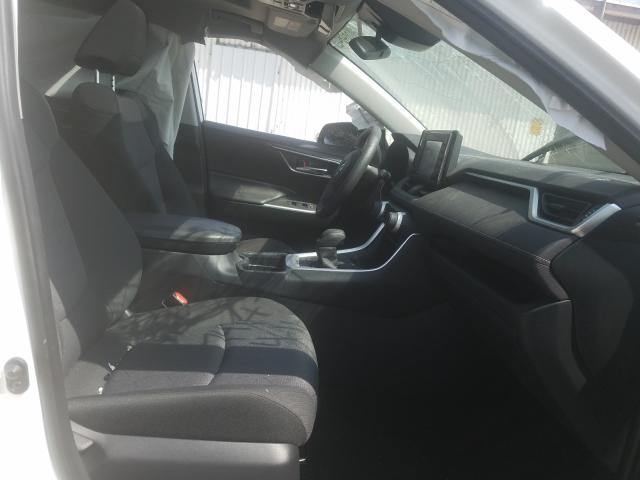 Photo 4 VIN: JTMW1RFV9KD512818 - TOYOTA RAV4 XLE 