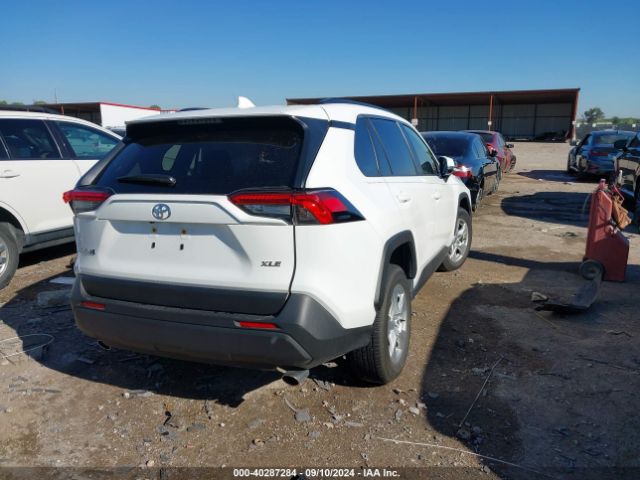 Photo 3 VIN: JTMW1RFV9LD059818 - TOYOTA RAV4 