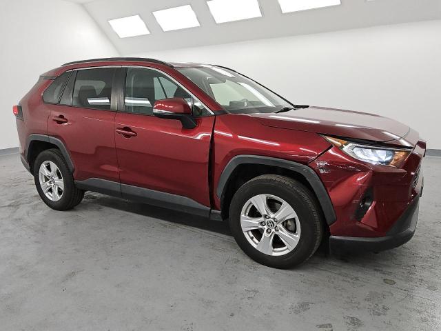 Photo 3 VIN: JTMW1RFV9MD065362 - TOYOTA RAV4 XLE 