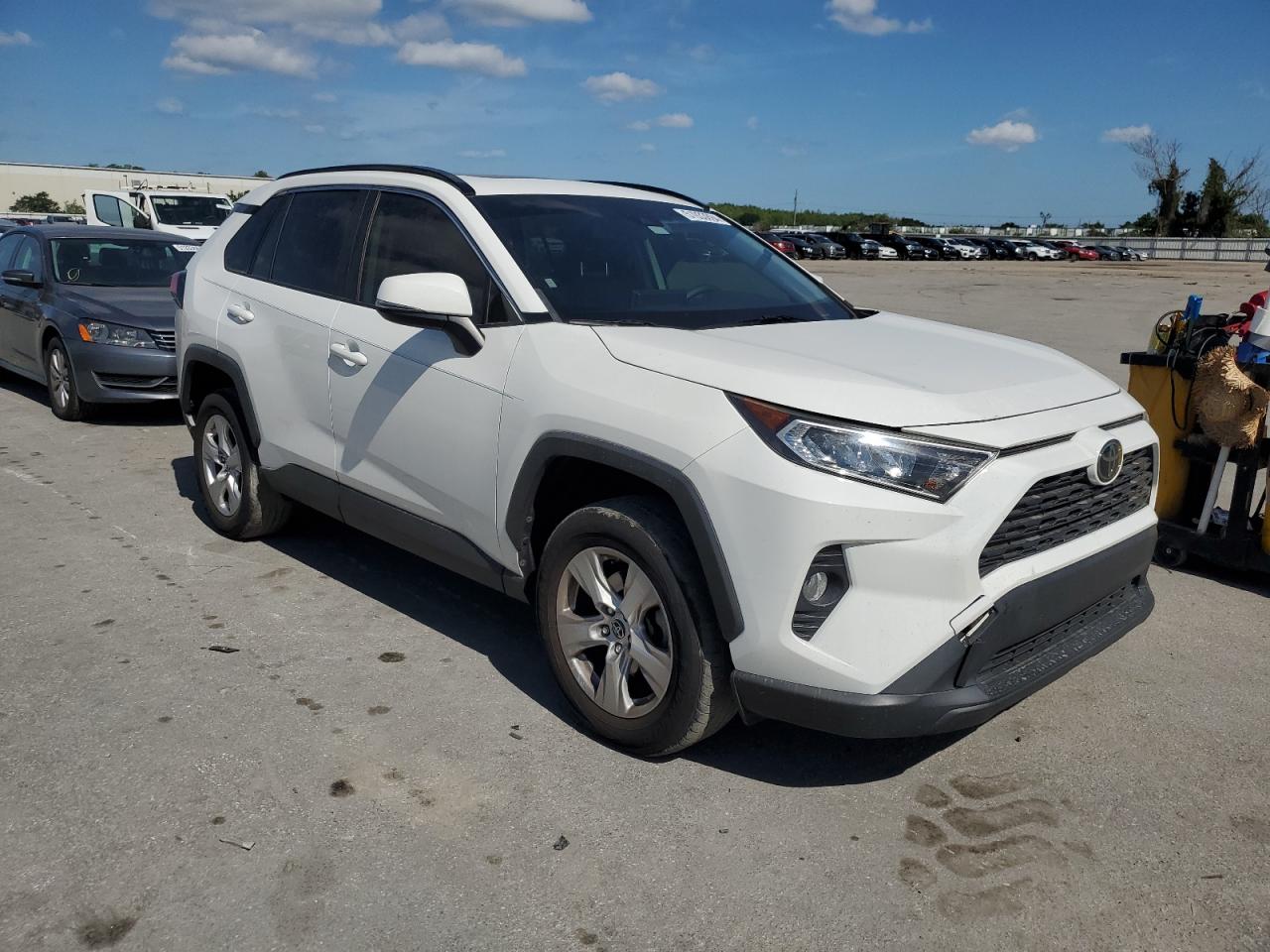 Photo 3 VIN: JTMW1RFVXKD504100 - TOYOTA RAV 4 