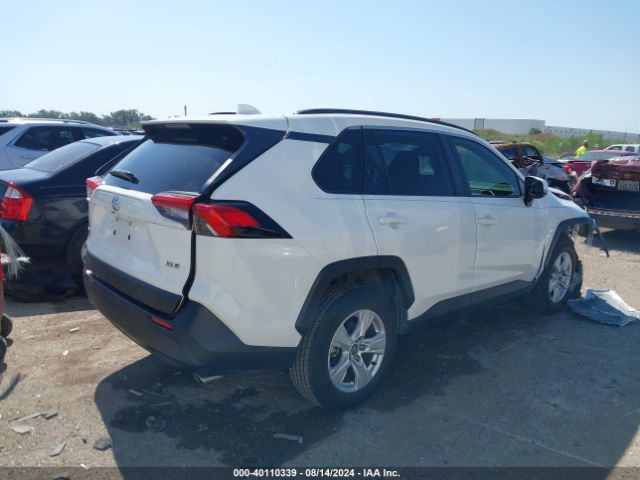 Photo 3 VIN: JTMW1RFVXMD069274 - TOYOTA RAV4 