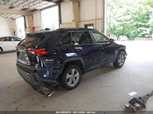 Photo 3 VIN: JTMW1RFVXND089087 - TOYOTA RAV4 