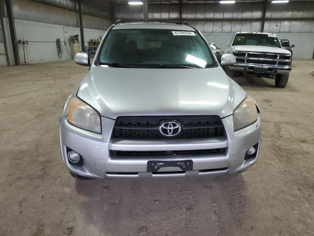 Photo 4 VIN: JTMWF4DV0C5043119 - TOYOTA RAV4 