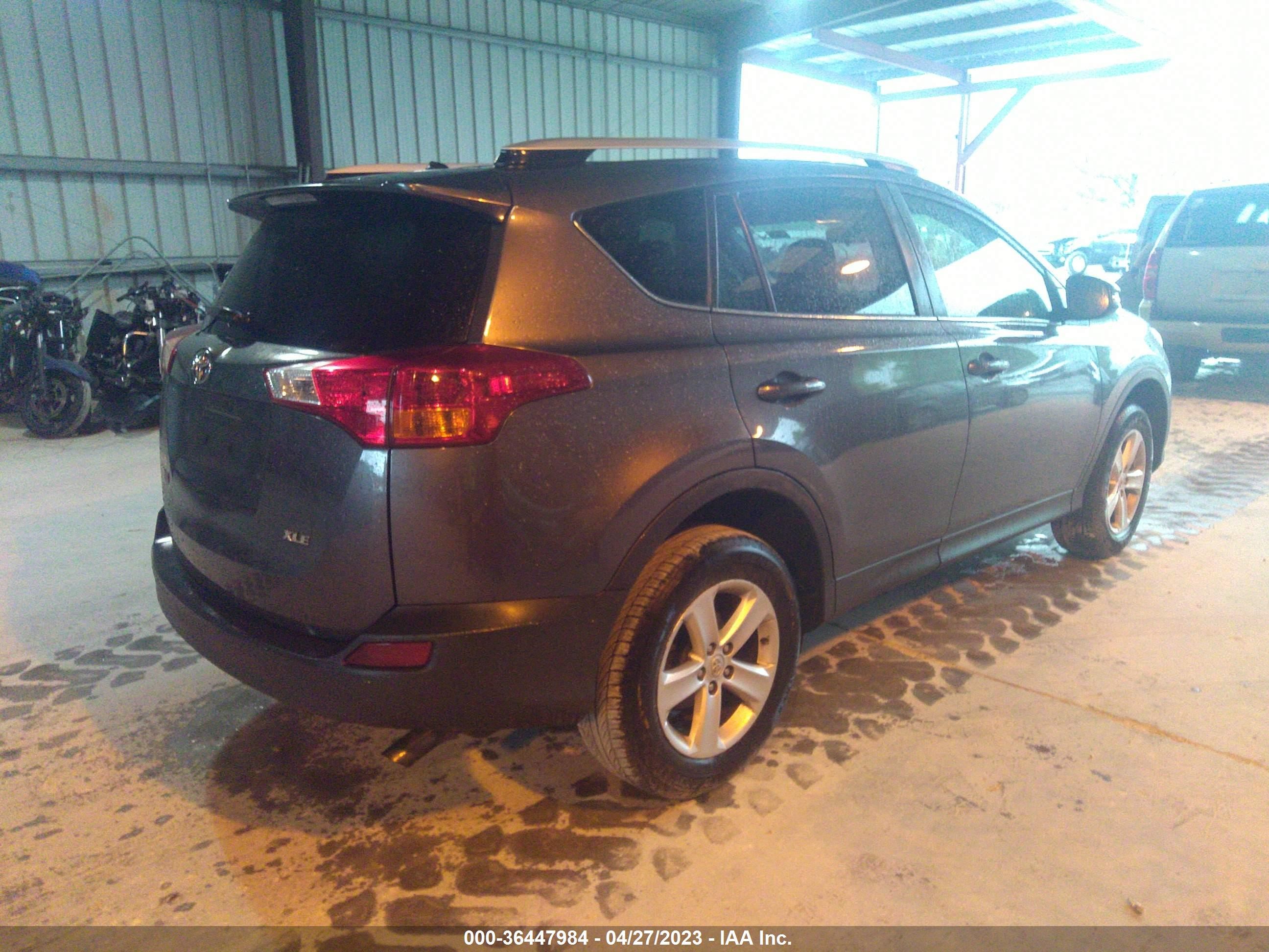 Photo 3 VIN: JTMWFREV0D5010442 - TOYOTA RAV 4 