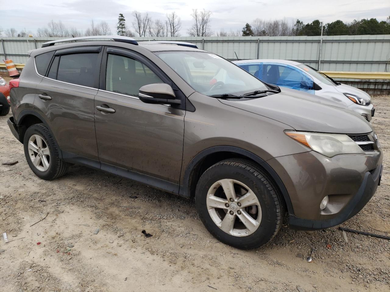 Photo 3 VIN: JTMWFREV0DD011550 - TOYOTA RAV 4 