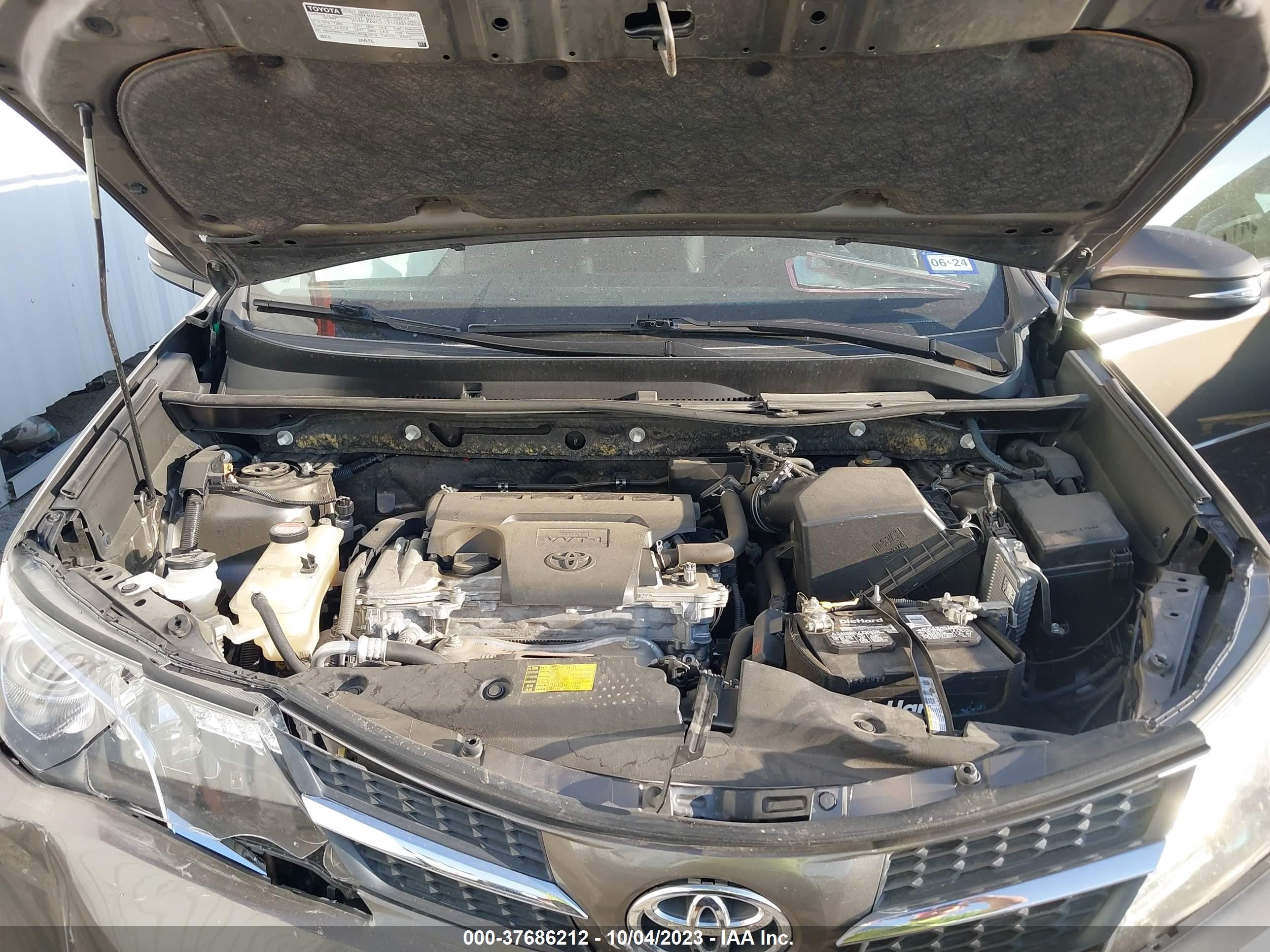 Photo 9 VIN: JTMWFREV0ED037082 - TOYOTA RAV 4 