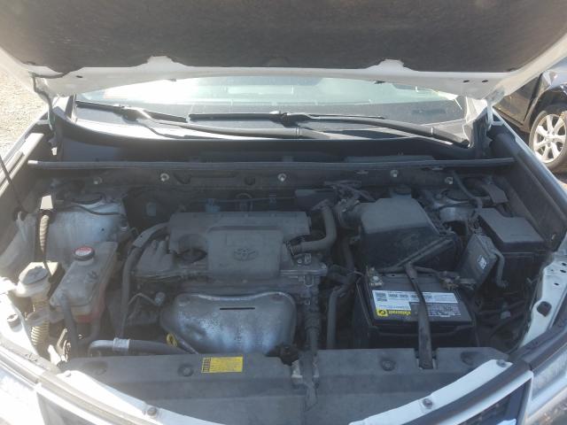 Photo 6 VIN: JTMWFREV0EJ021434 - TOYOTA RAV4 XLE 