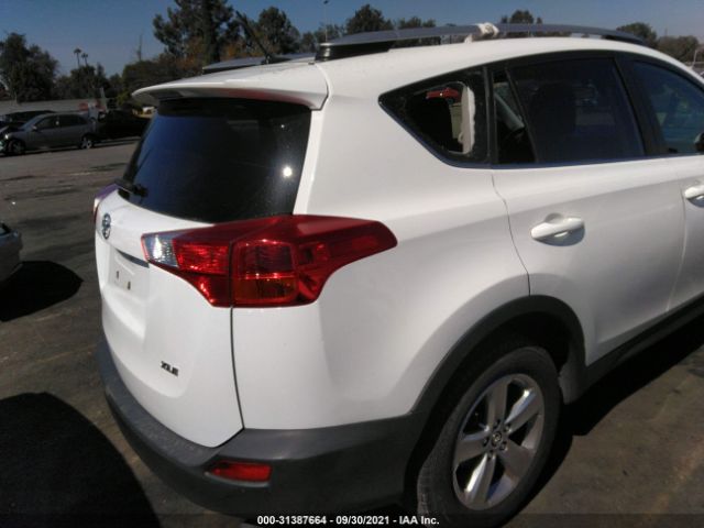 Photo 5 VIN: JTMWFREV0FJ054855 - TOYOTA RAV4 