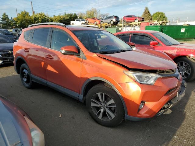 Photo 3 VIN: JTMWFREV0GJ077733 - TOYOTA RAV4 XLE 