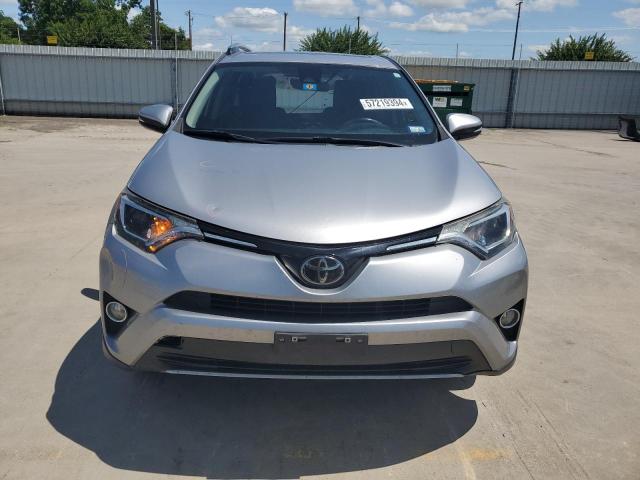 Photo 4 VIN: JTMWFREV0JD110963 - TOYOTA RAV4 