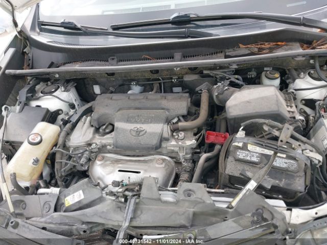 Photo 9 VIN: JTMWFREV0JD125415 - TOYOTA RAV4 