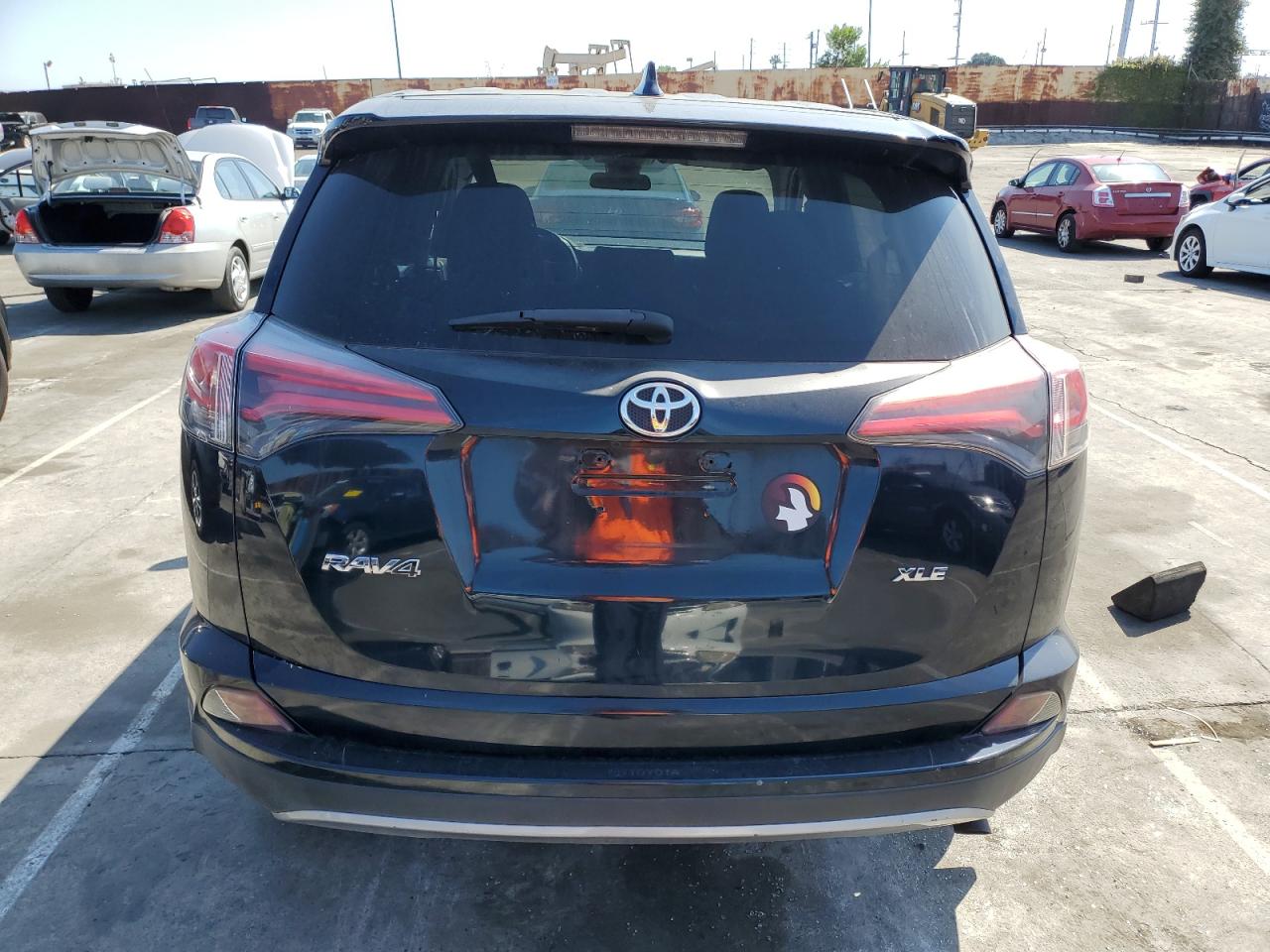 Photo 5 VIN: JTMWFREV0JJ171148 - TOYOTA RAV 4 