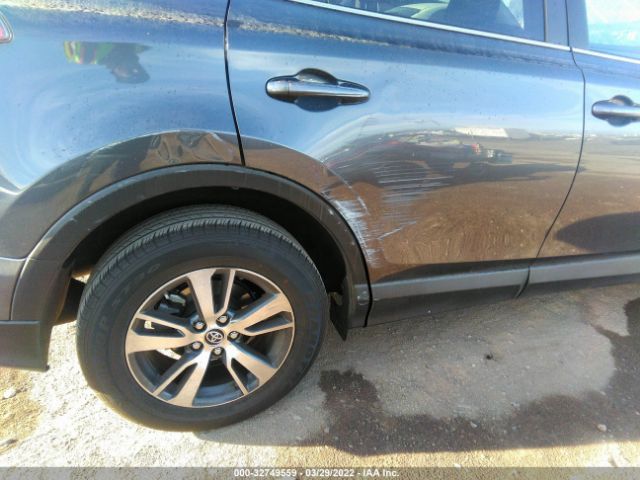 Photo 5 VIN: JTMWFREV0JJ203435 - TOYOTA RAV4 