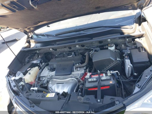 Photo 9 VIN: JTMWFREV0JJ731847 - TOYOTA RAV4 