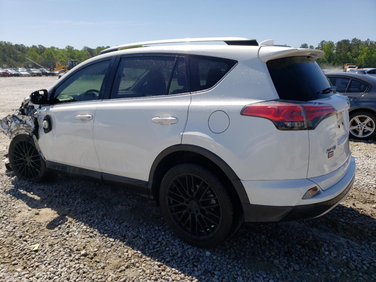 Photo 1 VIN: JTMWFREV0JJ736434 - TOYOTA RAV 4 