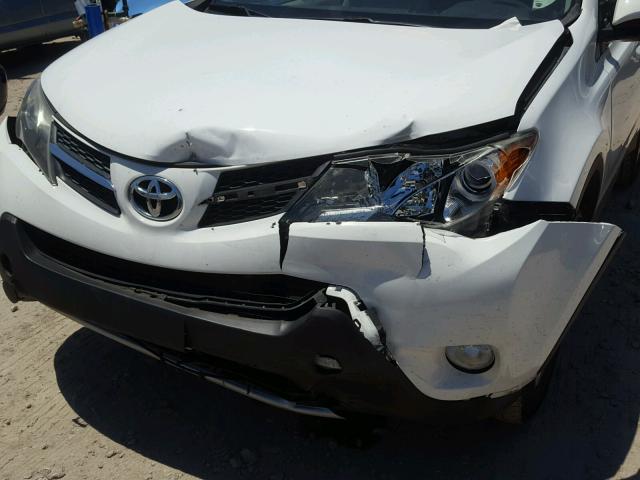 Photo 8 VIN: JTMWFREV1D5005217 - TOYOTA RAV4 XLE 