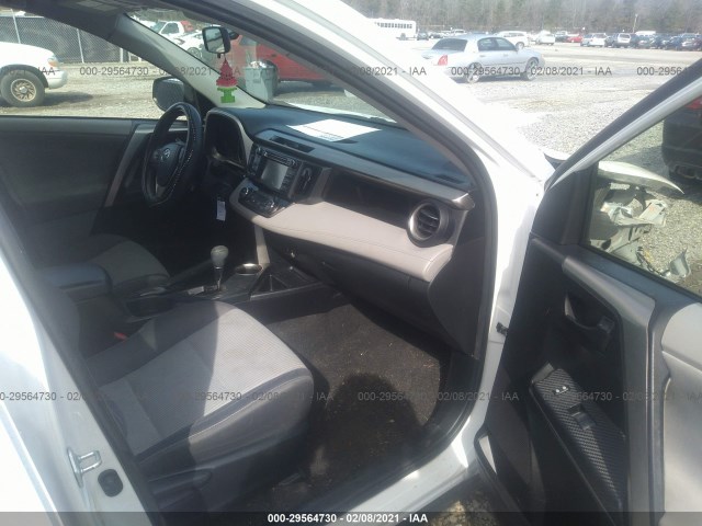 Photo 4 VIN: JTMWFREV1DD010570 - TOYOTA RAV4 