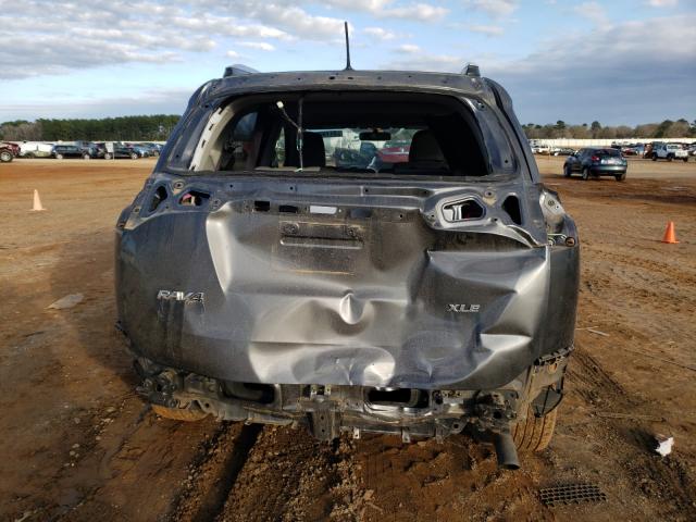 Photo 8 VIN: JTMWFREV1FD051901 - TOYOTA RAV4 XLE 