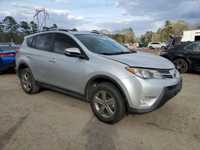 Photo 3 VIN: JTMWFREV1FJ044321 - TOYOTA RAV4 XLE 