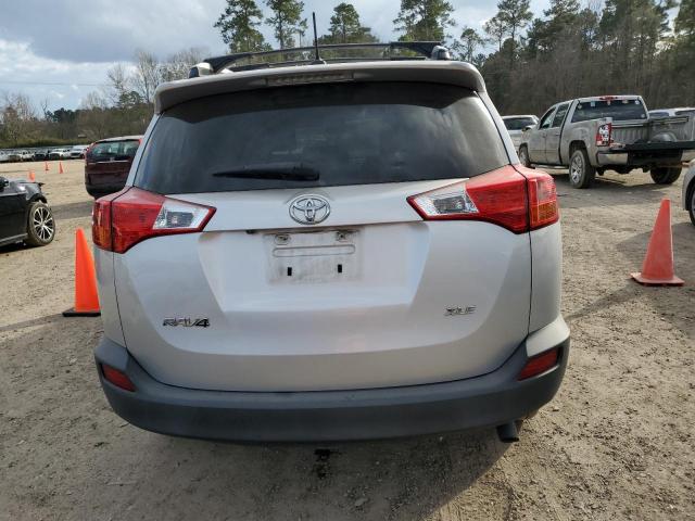 Photo 5 VIN: JTMWFREV1FJ044321 - TOYOTA RAV4 XLE 