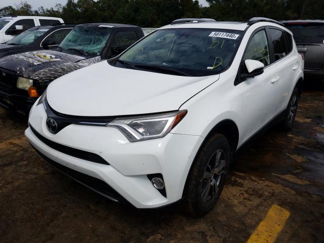 Photo 1 VIN: JTMWFREV1HD094783 - TOYOTA RAV4 XLE 