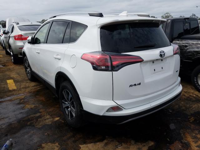 Photo 2 VIN: JTMWFREV1HD094783 - TOYOTA RAV4 XLE 