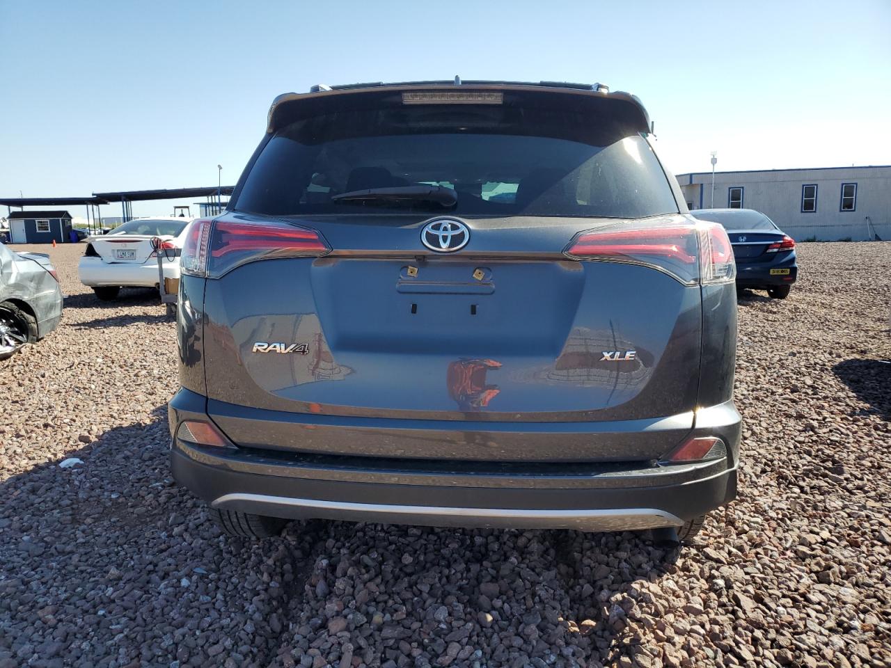 Photo 5 VIN: JTMWFREV1HD099403 - TOYOTA RAV 4 