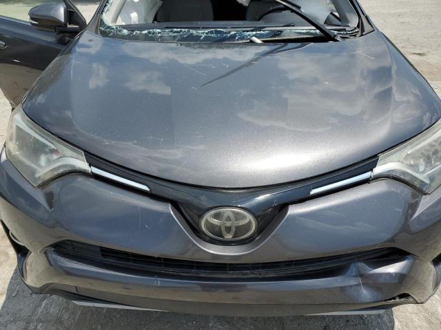 Photo 11 VIN: JTMWFREV1HJ118601 - TOYOTA RAV4 XLE 